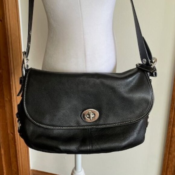 COACH Legacy Black Pebble Convertible Strap Leather White Stitiching Pur… - Picture 3 of 16